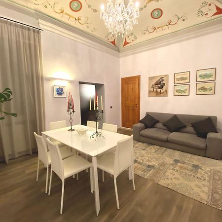 “Antica Dimora” Esclusivo Appartamento Fermo Luaran gambar