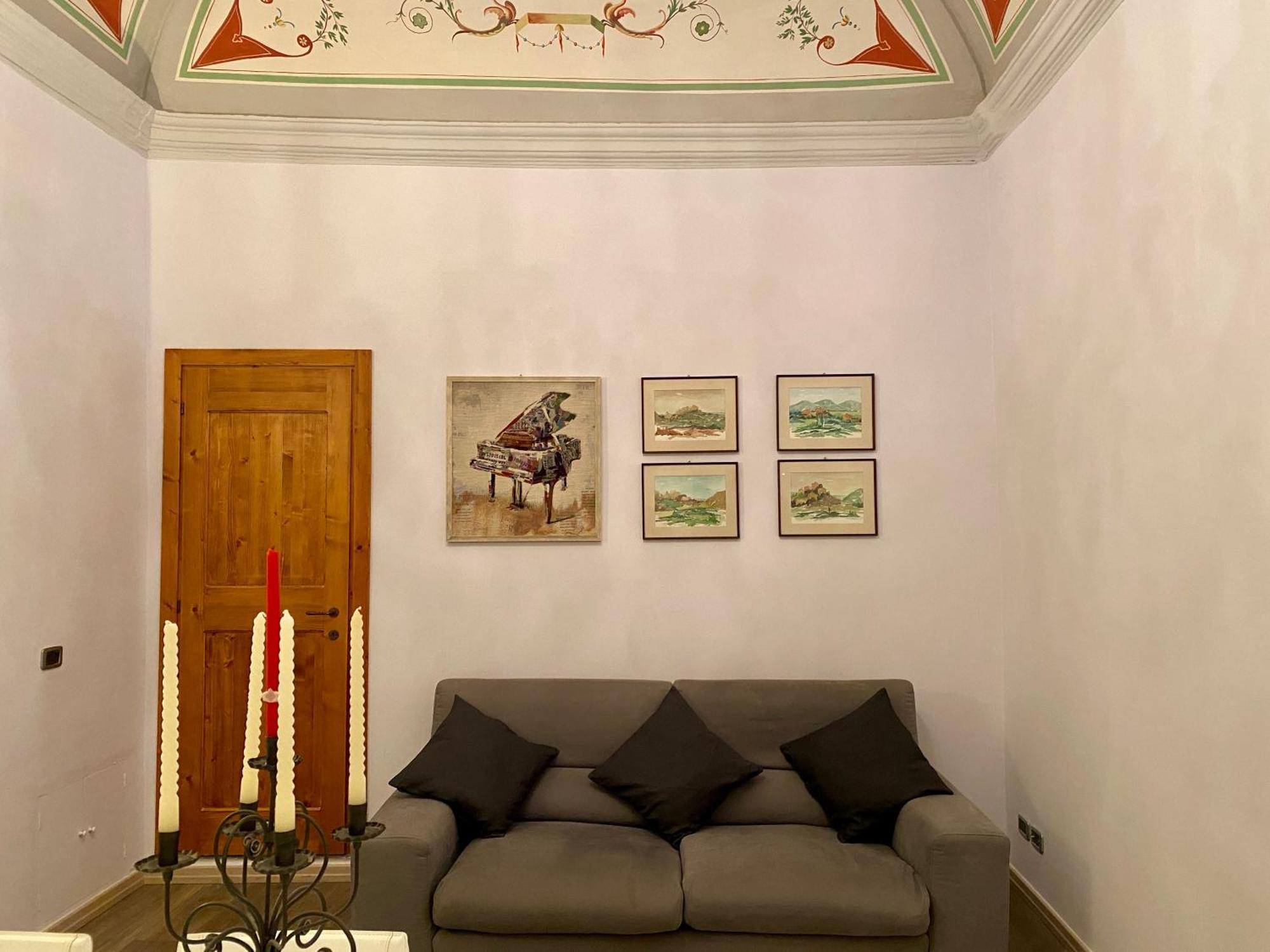 “Antica Dimora” Esclusivo Appartamento Fermo Luaran gambar
